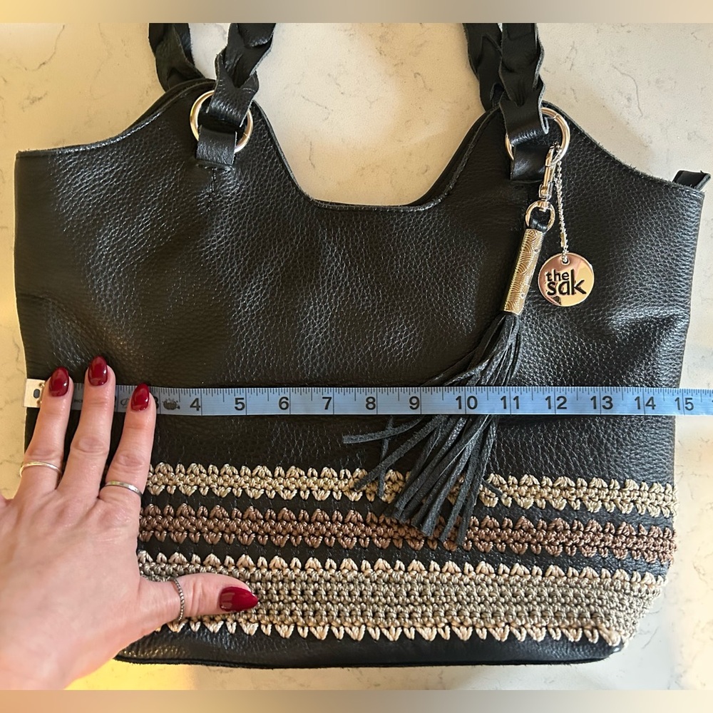 The Sak Back to Bali Black Pebbled Leather Crochet-Trim Shoulder Bag - Picture 13 of 16